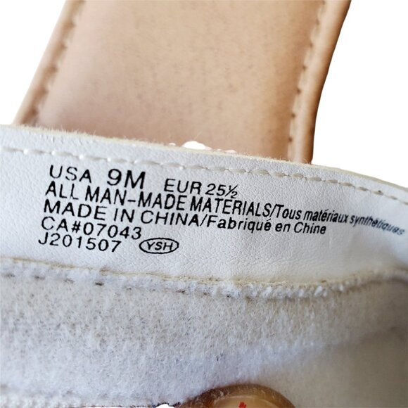 Nina White Sandals with Floral Cutout Design. size 9 - Picture 4 of 5